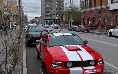 Ford Mustang VI рестайлинг, 2006 год, 1 800 000 рублей, 3 фотография