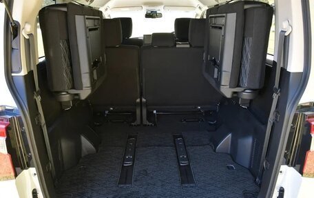 Mitsubishi Delica D:5 I, 2023 год, 2 700 000 рублей, 14 фотография