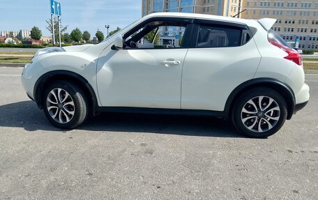 Nissan Juke II, 2011 год, 1 000 000 рублей, 3 фотография