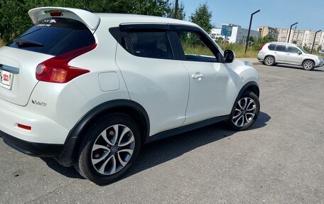 Nissan Juke II, 2011 год, 1 000 000 рублей, 5 фотография