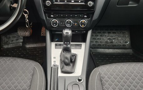 Skoda Octavia, 2017 год, 1 780 000 рублей, 11 фотография