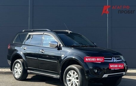 Mitsubishi Pajero Sport II рестайлинг, 2014 год, 1 890 000 рублей, 3 фотография