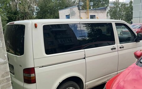 Volkswagen Transporter T5 рестайлинг, 2004 год, 900 000 рублей, 18 фотография