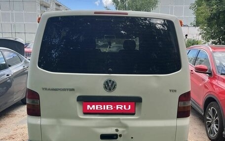 Volkswagen Transporter T5 рестайлинг, 2004 год, 900 000 рублей, 21 фотография