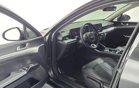 KIA K5, 2023 год, 2 390 200 рублей, 10 фотография