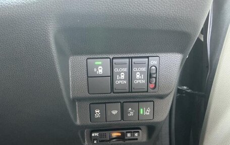 Honda Freed II, 2019 год, 1 354 000 рублей, 16 фотография