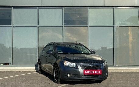 Chevrolet Cruze II, 2011 год, 599 000 рублей, 2 фотография