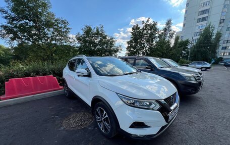 Nissan Qashqai, 2020 год, 2 300 000 рублей, 4 фотография