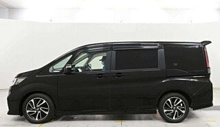 Honda Stepwgn IV, 2021 год, 1 870 000 рублей, 4 фотография