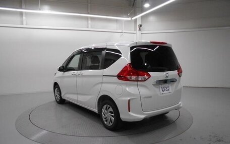 Honda Freed II, 2023 год, 1 410 000 рублей, 5 фотография