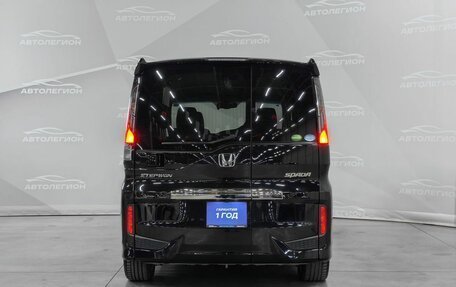 Honda Stepwgn IV, 2020 год, 2 680 000 рублей, 4 фотография