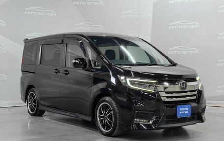 Honda Stepwgn IV, 2020 год, 2 680 000 рублей, 7 фотография