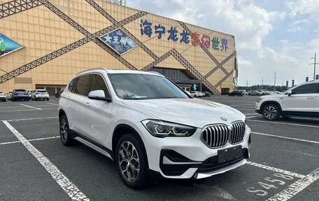 BMW X1, 2023 год, 2 400 000 рублей, 3 фотография