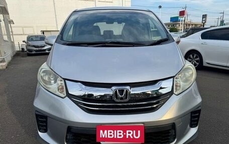 Honda Freed I, 2016 год, 921 000 рублей, 2 фотография
