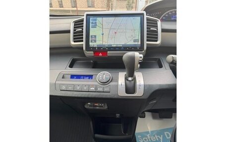 Honda Freed I, 2016 год, 921 000 рублей, 15 фотография