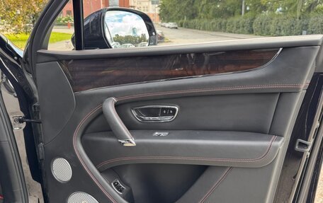 Bentley Bentayga I, 2018 год, 10 900 000 рублей, 14 фотография