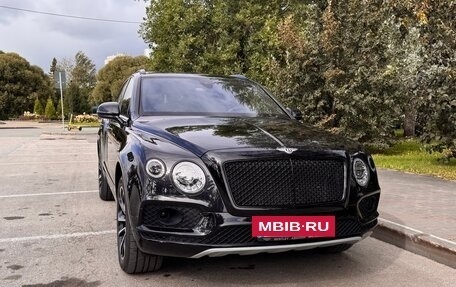 Bentley Bentayga I, 2018 год, 10 900 000 рублей, 4 фотография