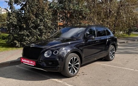 Bentley Bentayga I, 2018 год, 10 900 000 рублей, 12 фотография