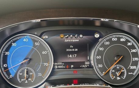 Bentley Bentayga I, 2018 год, 10 900 000 рублей, 40 фотография