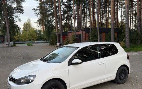 Volkswagen Golf VI, 2012 год, 1 400 000 рублей, 1 фотография