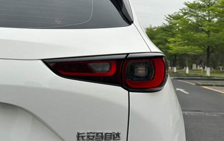 Mazda CX-5 II, 2022 год, 2 000 000 рублей, 13 фотография