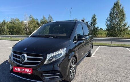 Mercedes-Benz V-Класс, 2017 год, 5 800 000 рублей, 3 фотография