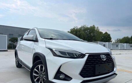 Toyota Yaris XP150 рестайлинг, 2022 год, 1 595 013 рублей, 3 фотография