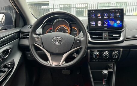 Toyota Yaris XP150 рестайлинг, 2022 год, 1 595 013 рублей, 15 фотография