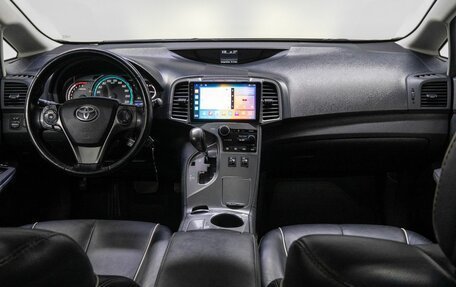 Toyota Venza I, 2013 год, 1 999 000 рублей, 19 фотография