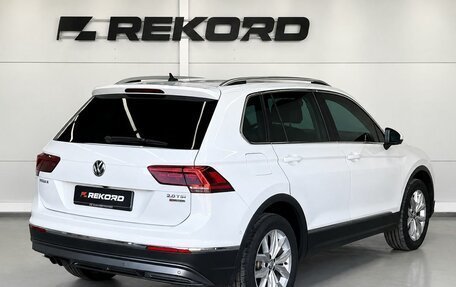 Volkswagen Tiguan II, 2017 год, 2 449 000 рублей, 4 фотография