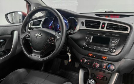 KIA cee'd III, 2012 год, 890 000 рублей, 13 фотография
