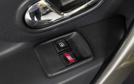 Renault Sandero II рестайлинг, 2016 год, 1 150 000 рублей, 12 фотография