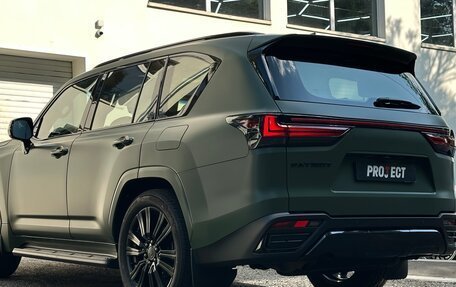 Lexus LX, 2024 год, 14 400 000 рублей, 5 фотография