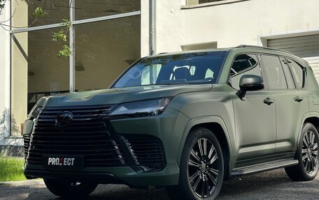 Lexus LX, 2024 год, 14 400 000 рублей, 2 фотография
