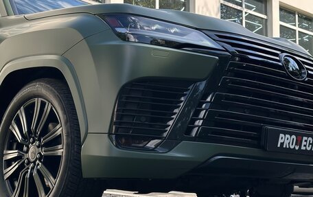 Lexus LX, 2024 год, 14 400 000 рублей, 3 фотография