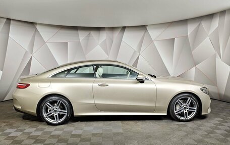 Mercedes-Benz E-Класс, 2020 год, 4 503 000 рублей, 6 фотография