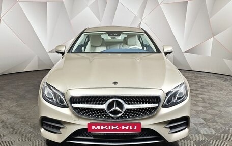 Mercedes-Benz E-Класс, 2020 год, 4 503 000 рублей, 7 фотография
