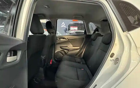 Honda Fit III, 2016 год, 990 000 рублей, 13 фотография