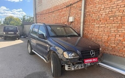 Mercedes-Benz M-Класс, 2001 год, 350 000 рублей, 1 фотография