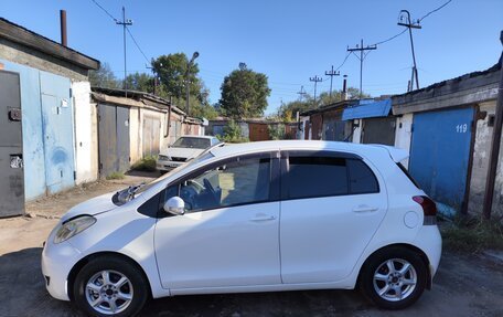 Toyota Vitz, 2010 год, 700 000 рублей, 2 фотография