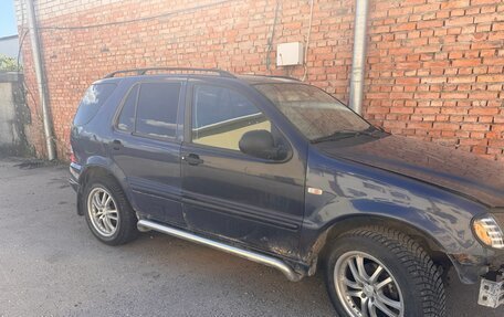 Mercedes-Benz M-Класс, 2001 год, 350 000 рублей, 3 фотография