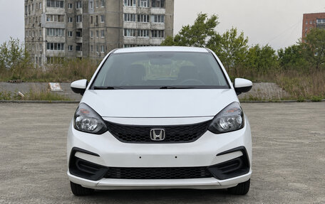 Honda Fit, 2022 год, 1 200 000 рублей, 2 фотография