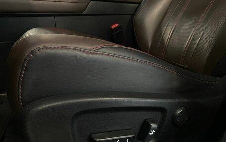 Lexus RX IV рестайлинг, 2019 год, 4 650 000 рублей, 8 фотография