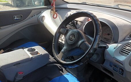 Nissan Tino, 1999 год, 280 000 рублей, 3 фотография