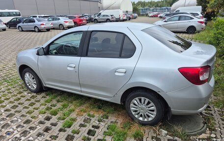 Renault Logan II, 2014 год, 670 000 рублей, 3 фотография