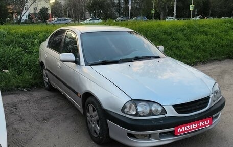 Toyota Avensis III рестайлинг, 1998 год, 310 000 рублей, 2 фотография