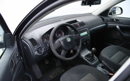 Skoda Octavia, 2011 год, 640 000 рублей, 10 фотография