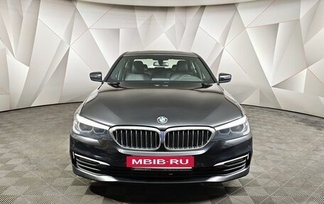 BMW 5 серия, 2019 год, 2 931 000 рублей, 3 фотография