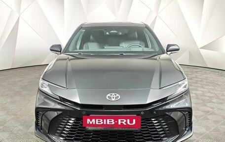 Toyota Camry, 2024 год, 3 550 000 рублей, 5 фотография