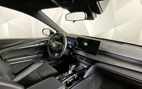 Toyota Camry, 2024 год, 3 550 000 рублей, 20 фотография